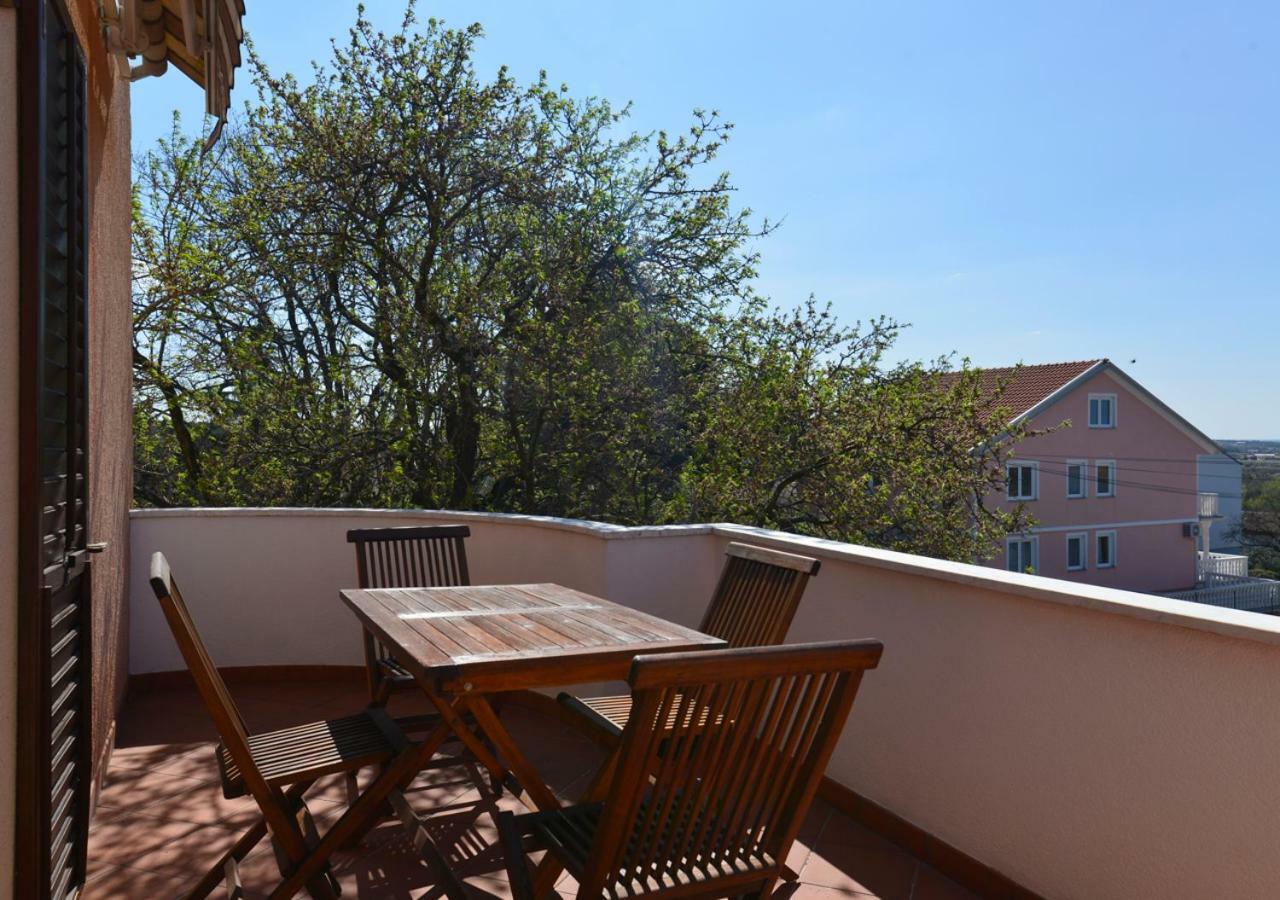 App Cerneka Apartment Umag Exterior foto