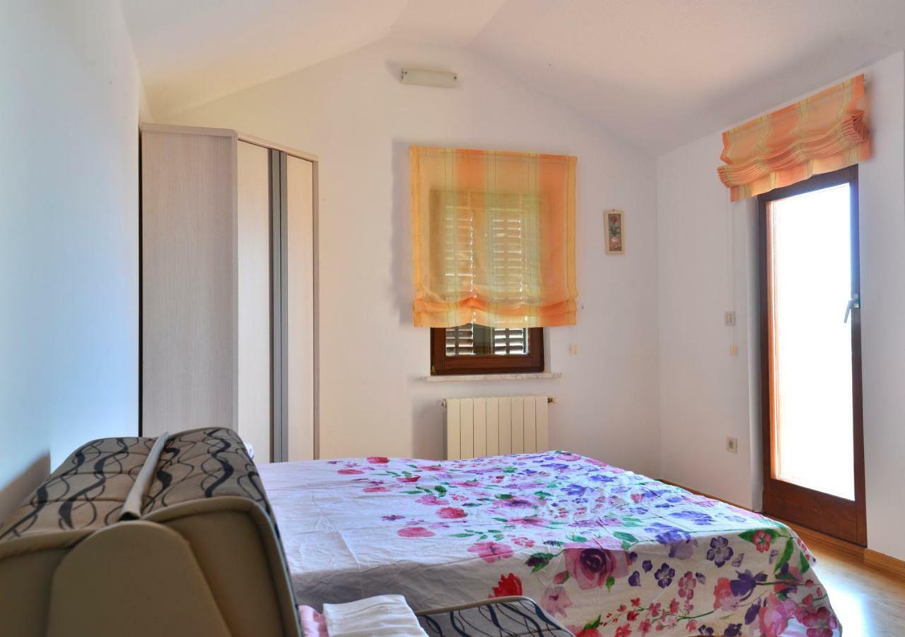 App Cerneka Apartment Umag Exterior foto